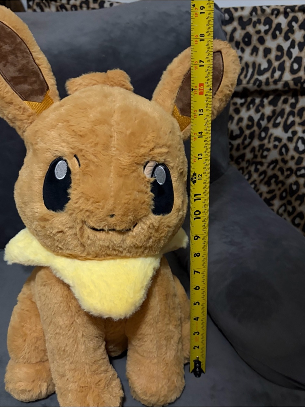 Pokémon Center Limited Official
Eevee 2018 Plush Life Size Toy from
Japan